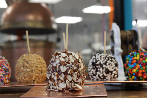 Sliced Almond Caramel Apple